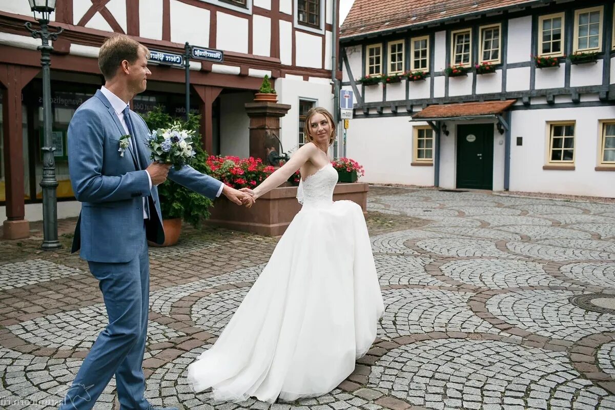 Свадьба в Германии. Свадебные традиции в Германии. Свадебная фотосессия в Германии. Невеста в Германии.