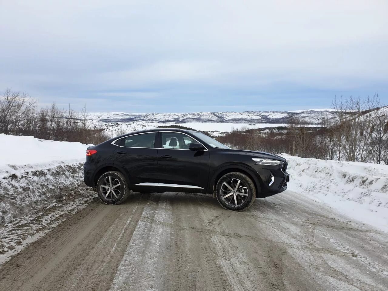 Хавал тугела. Haval f7 черный. haval fx7 черный. хавал f7x черный. haval x7 черный тонированный.