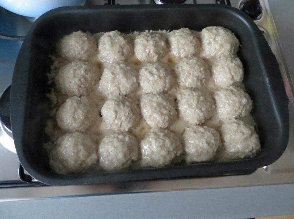 Рецепт ежиков пошагово. Ежики из яиц. Мясо ежика. Рецепт ежиков пошагово. Гарнир к ежикам.