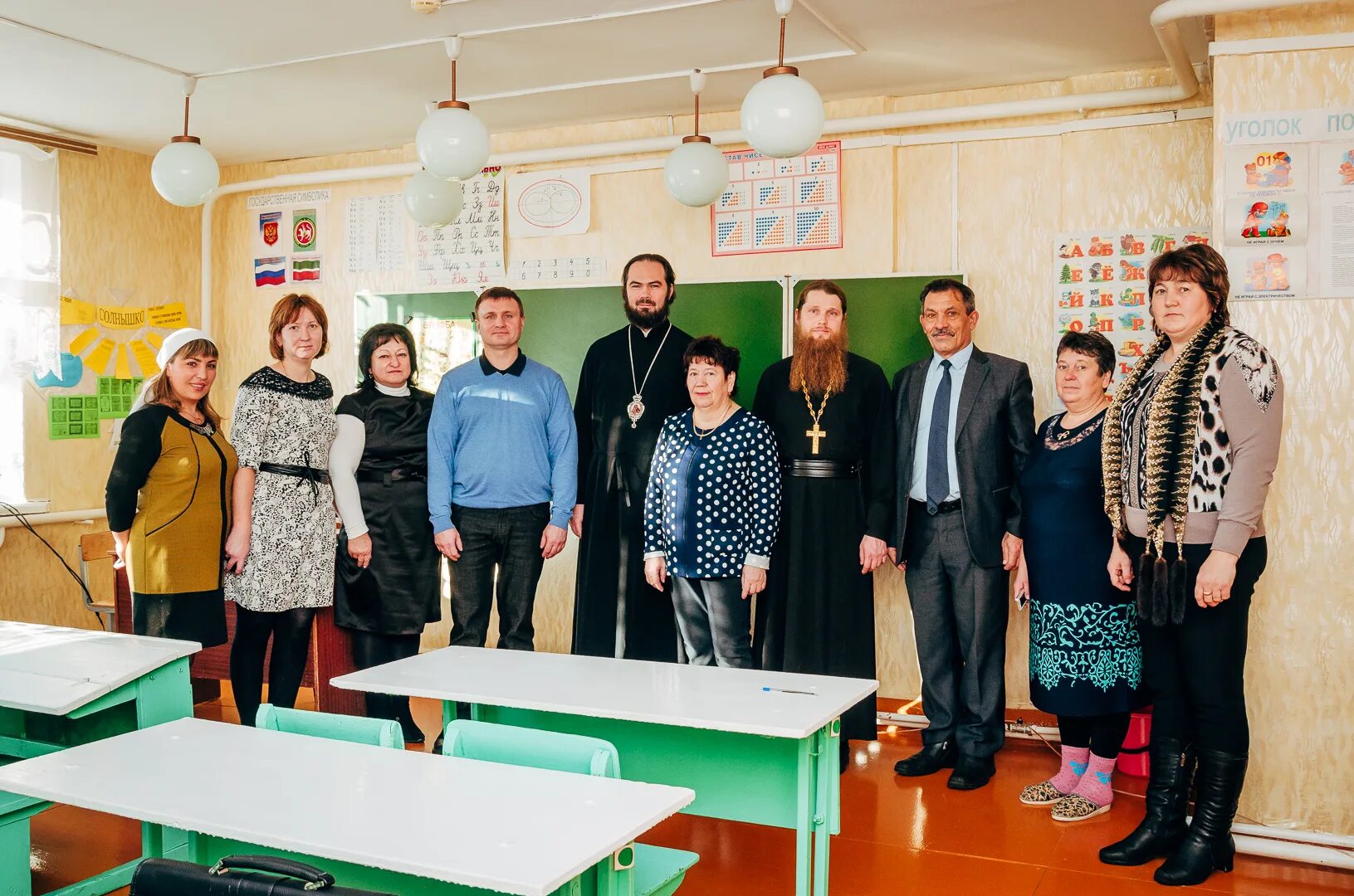 Церковь в новой михайловке. Погода в новой михайловке. Церковь в селе михайловка. Погода в новой михайловке. Погода на пятницу в михайловке.