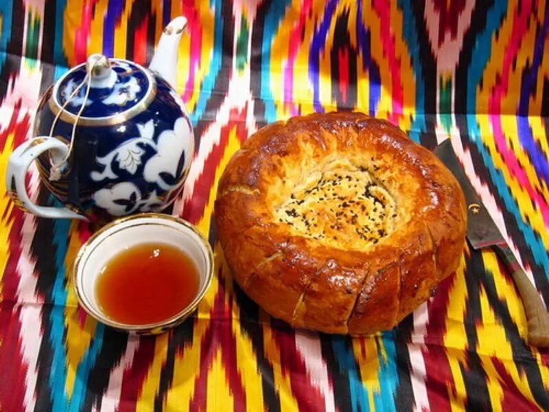 Добрый на узбекском языке. Патир Самаркандский. Коканд патыр. Чойнак Чой. Памирский ширчай.