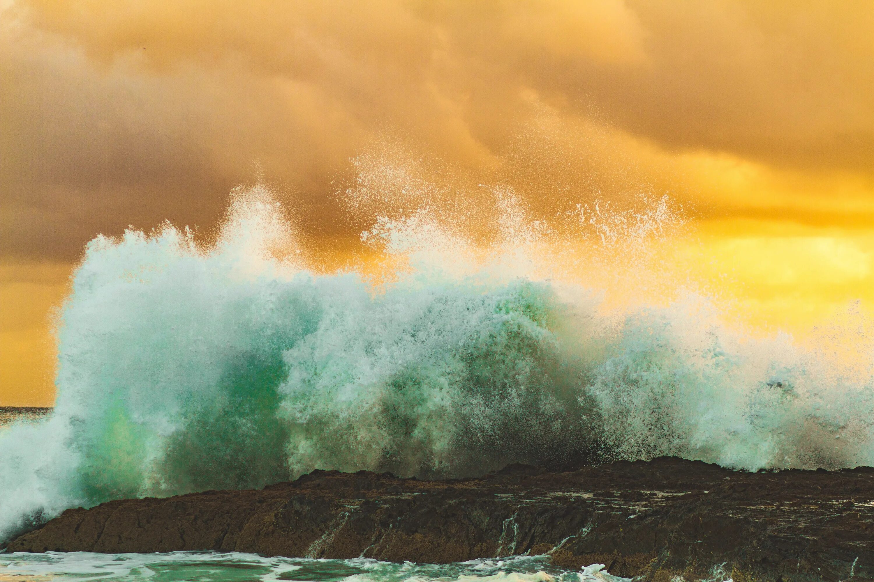 Weathering waves