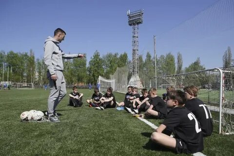 Тренер радий