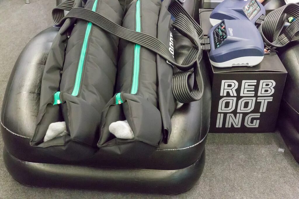 Re boot. Аппарат для прессотерапии reboots one recovery boots. reboots go. аппарат для прессотерапии «reboots go recovery boots» или эквивалент. recovery boots сена.