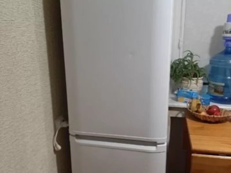 Холодильник с рук. Из рук в руки холодильник. Холодильник Саранск. Холодильник с рук б/у. Купить холодильник с рук