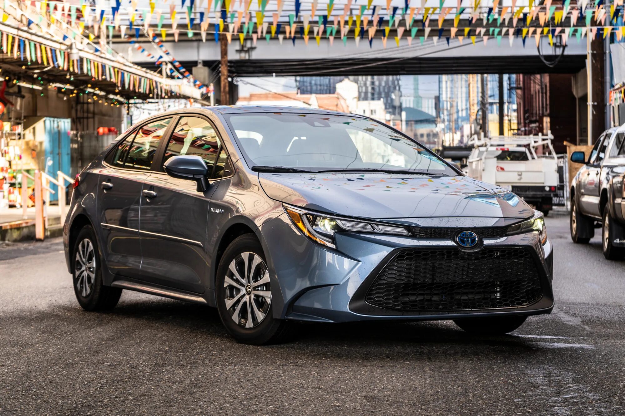 Toyota hybrid 2025. Toyota corolla hybrid 2025. тойота королла 2025 гибрид. toyota corolla hybrid 2025. тойота приус гибрид 2025.