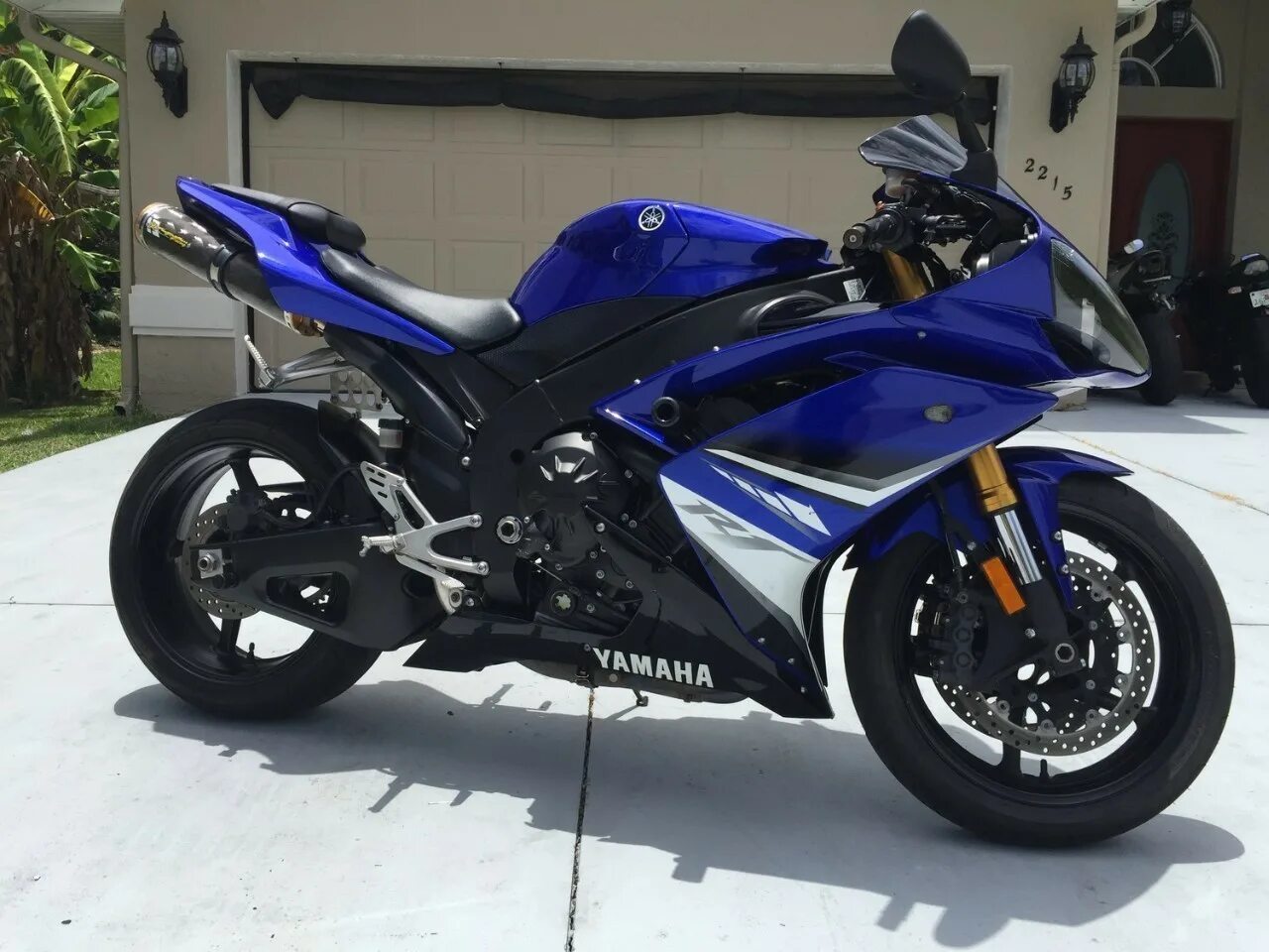 T r 1.0