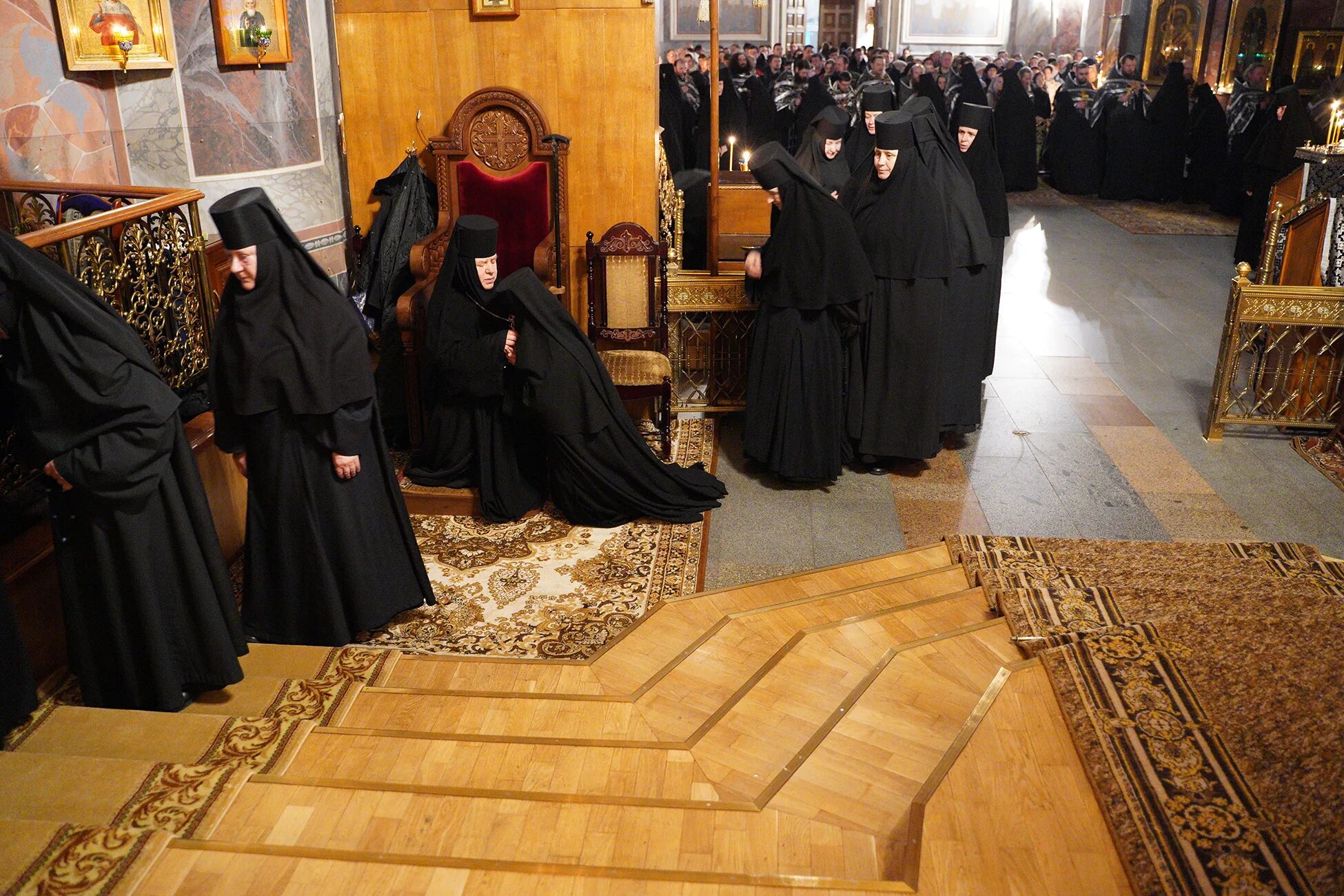 Дивеевские монахини. Благочинная дивеевского монастыря екатерина. Настоятельница серафимо-дивеевского монастыря. Монахини дивеевского монастыря 19 век. Монахини троицкого серафимо-дивеевского монастыря.