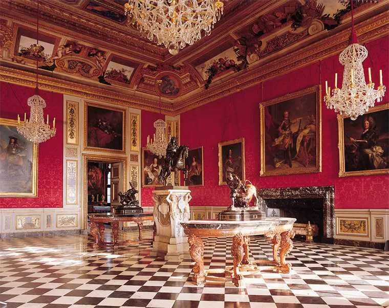 Во Ле Виконт дворец убранство. Интерьер дворец во-Ле-Виконт Франция. Версаль рококо.