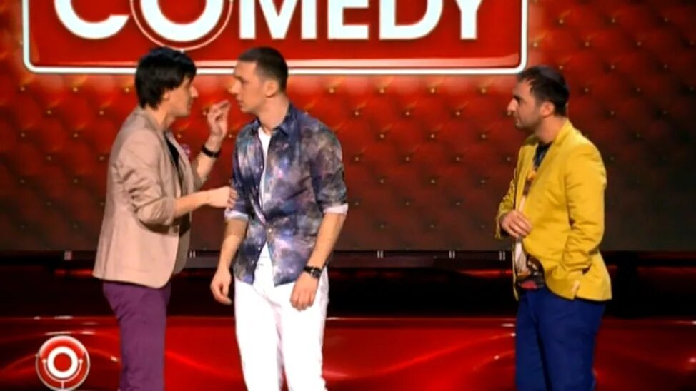 Демис карибидис зубы. Демис карибидис молодой. Демис карибидис камеди. Карибидис скороход батрутдинов. Гарик харламов и демис карибидис.