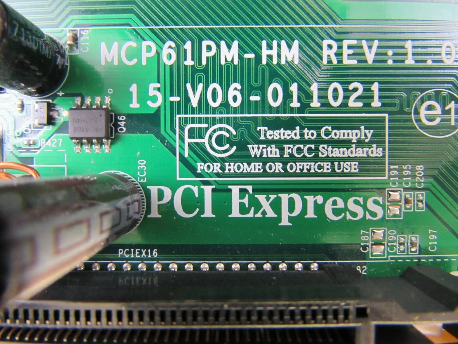 Fcc standards. Tested to comply with fcc standards for home or office use материнская плата. realtek rtl8201. tested to comply with fcc standards. tester to comply with fcc standards for home or office use.