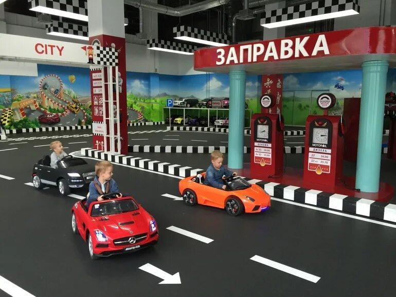 Автогородок Ривьера ТРЦ. Автогородок Моторсити. Автогородок Motor City в ТРЦ Ривьера. Игровая машинка автогородок,mondo (Мондо).