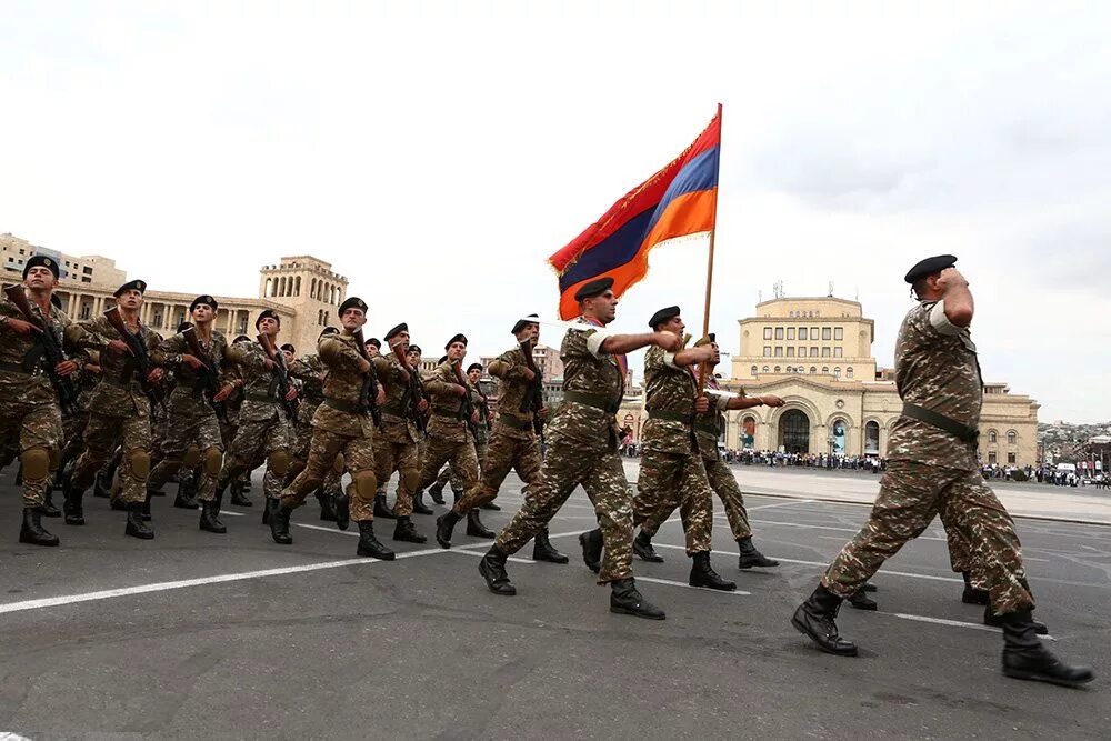 28 мая сардарапат. Армия армянской республики 1918. Арцах нагорный карабах. Российско-азербайджанская граница. Ерасх армения.
