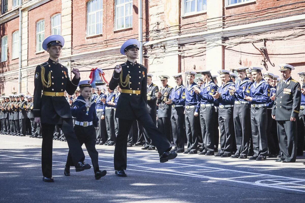 Морской кадетский корпус в Кронштадте. Кронштадтский морской кадетский военный корпус. Кронштадтский морской кадетский корпус(Кронштадт). Кронштадтский морской кадетский корпус выпуск 2008.