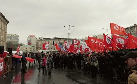 Марш красная москва