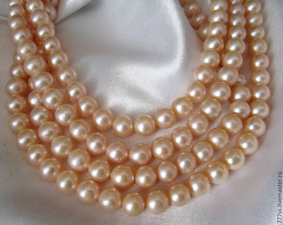 Кремовый жемчуг. Колье из розового жемчуга. Бусы из жемчуга персиковые. Синтетический жемчуг. Кремовый жемчуг.