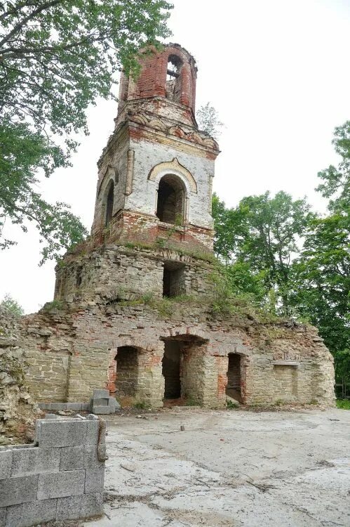 Старые медуши церковь. Старые медуши. Погода в деревне старые медуши. Пос медуши. Медуши старые фото.