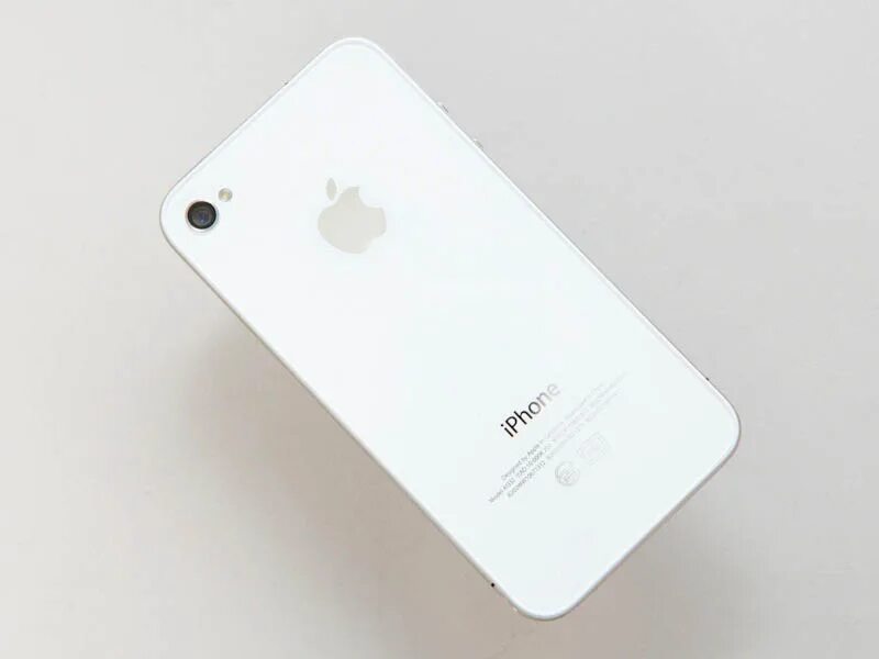 Iphone 4 белый. Iphone 13 Mini белый. Айфон 4с белый 128гб. Айфон 4с белый 64 ГБ. Iphone 15 бежевый