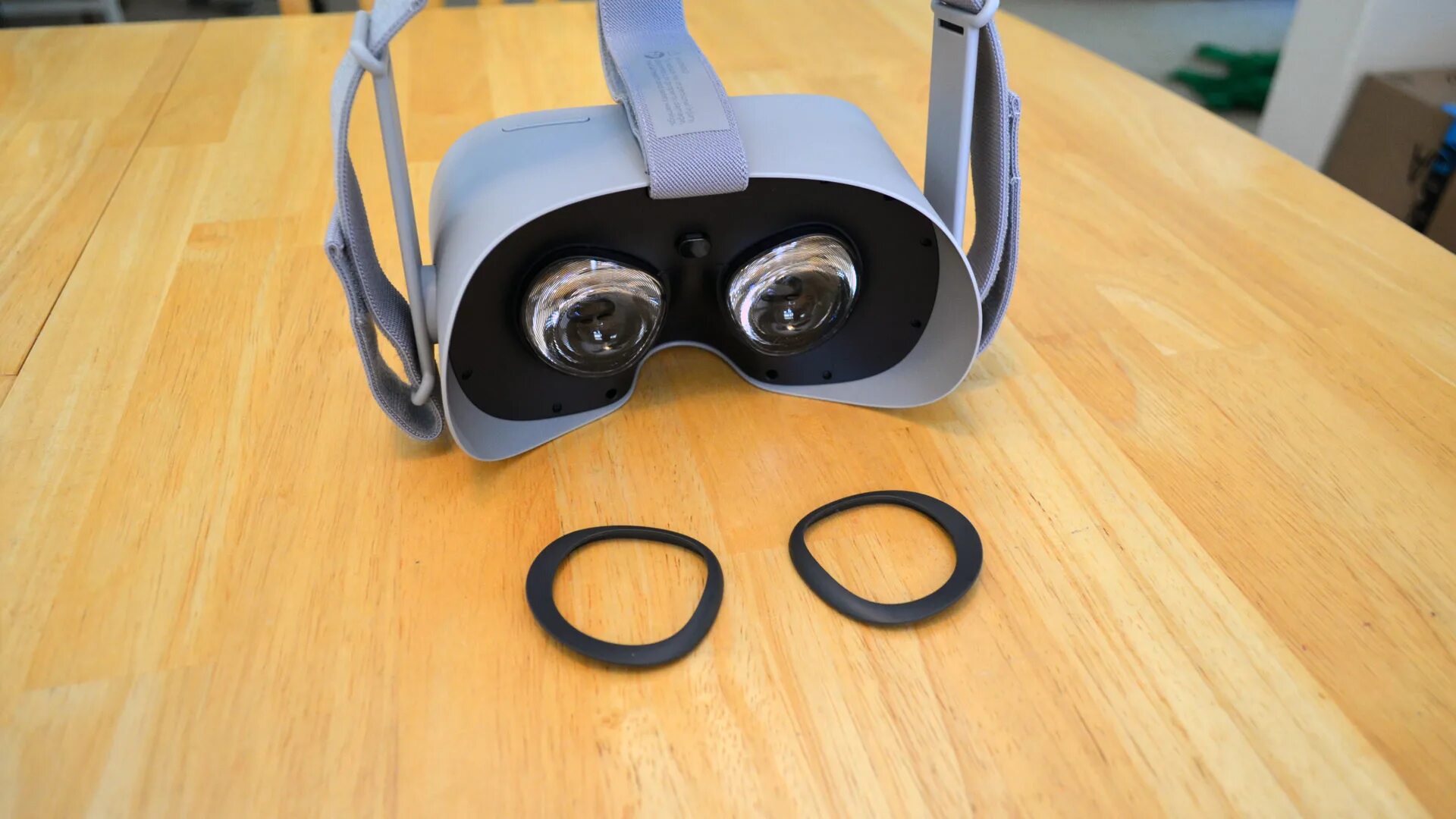 Купить очки окулус. Oculus Quest 2 Glasses Spacer. Oculus Quest 2 линзы. ВР очки Oculus go. Oculus Quest Pro VR Glasses.