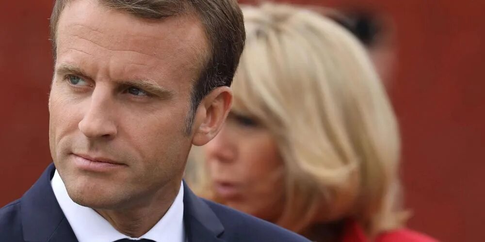 Wauquiez. Лоран макрон брат президента. Отец макрона. Лоран макрон. Макрон 2010.