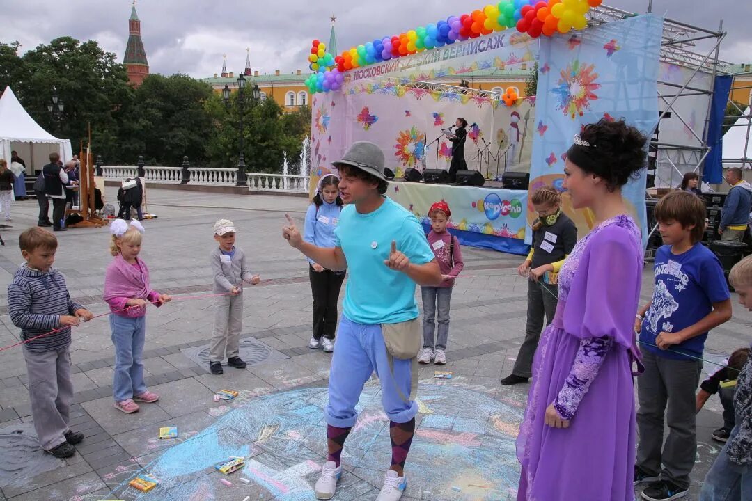 Праздник канала Карусель на ВВЦ 1 июня 2013. Праздник телеканала Карусель на ВВЦ. Праздник канала Карусель 2012 ВВЦ. Праздник канала Карусель в парке Горького. 1 канал конкурс