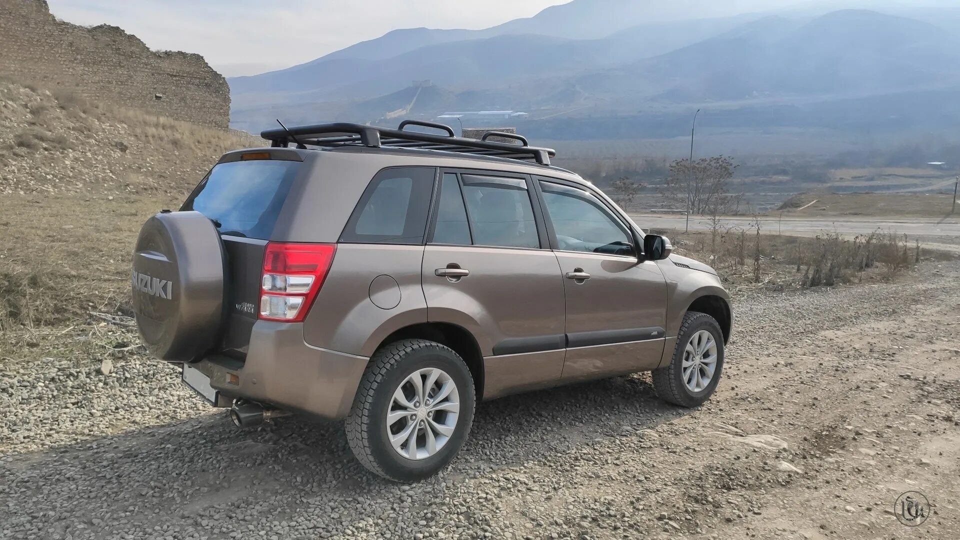 Экспедиционный багажник Suzuki Grand Vitara. Багажник на крышу автомобиля Сузуки Гранд Витара 2008. Сузуки Гранд Витара 2008 багажник. Экспедиционный Suzuki Grand Vitara.