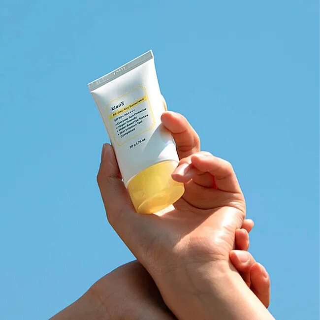 Sunscreen spf. Dear klairs all day airy sunscreen spf 50. спф санскрин. dear klairs spf. airy sunscreen.