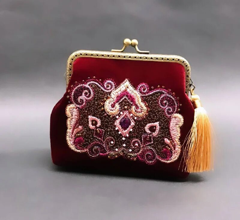 сумочка футляр. сумка для огнетушителя в машину. детский футляр сумочка для очков бао лун. сумочка для телефона. чехол сумочка.