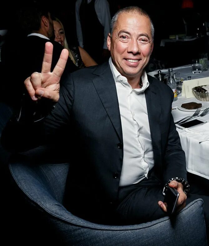 Московский ресторатор. Аркадий новиков ресторатор. Аркадий новиков. Бизнесмен аркадий новиков. Московский ресторатор.