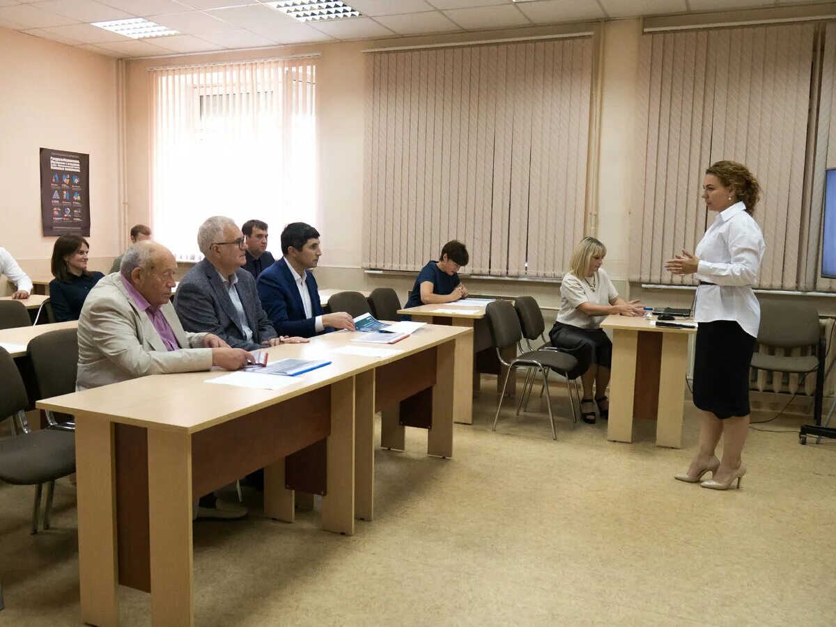 Институт энергетики политех. Институт энергетики политех. Иэ политех. Высшая школа технологии и энергетики внутри. Преподаватели спбгтурп.