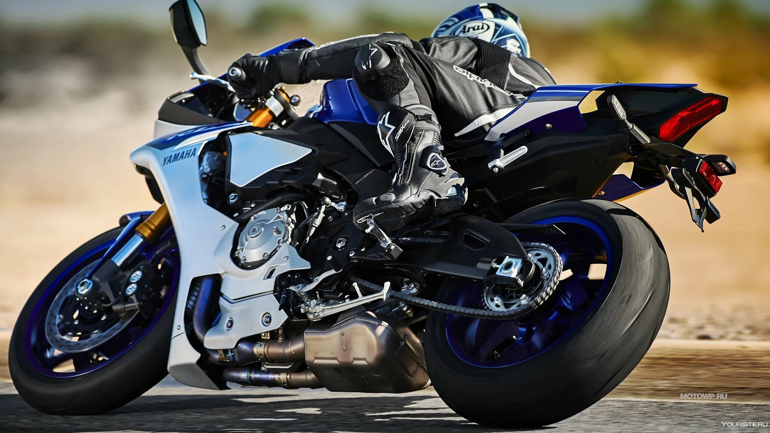 Yamaha YZF-r1 2015. Yamaha YZF-r1. Ямаха YZF r1 2015. Спортбайк Yamaha r1. Мотоцикл yamaha r1