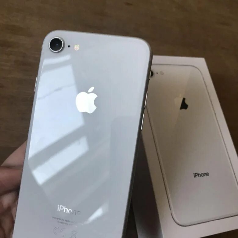 Айфон 8 б у. Iphone 8 Silver. Iphone 8 Silver 64gb. Iphone 8 белый. Iphone 8 White 64.