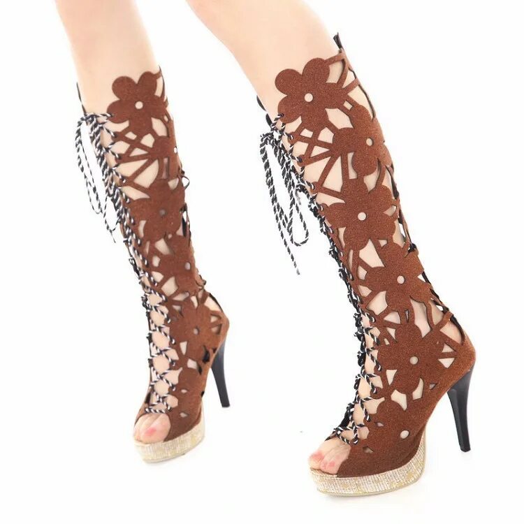 летние сапоги. сапожки в дырочку. летние сапоги женские.