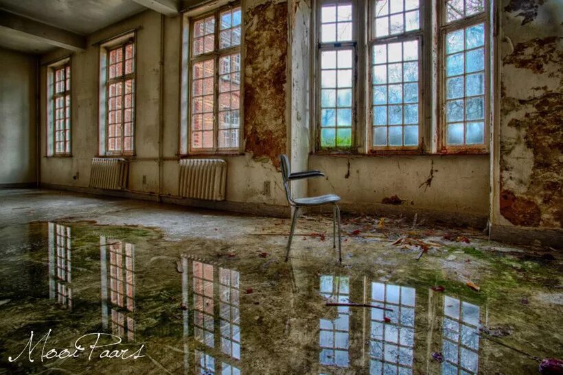 High Royds (West Riding Pauper Lunatic Asylum) opened in 1888, West Yorkshire St