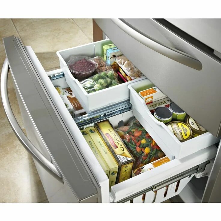 Холодильник с продуктами. Freezer холодильник что это. Починка морозильной камеры. Freezer холодильник что это. Freezer холодильник что это.