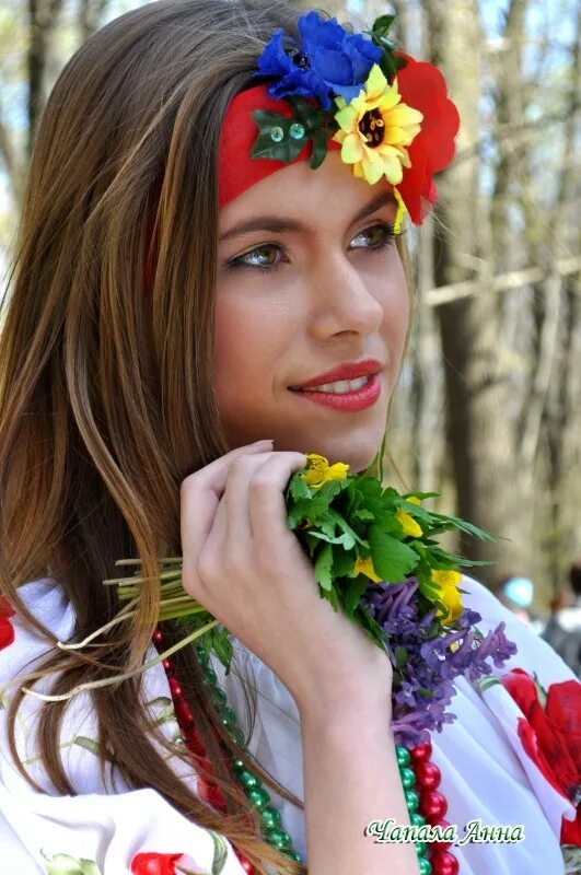 Славянские девушки самые красивые. Самые красивые украинки. Красивые украинские девушки фото. Девушки украинки видео. Адрианна курилец.