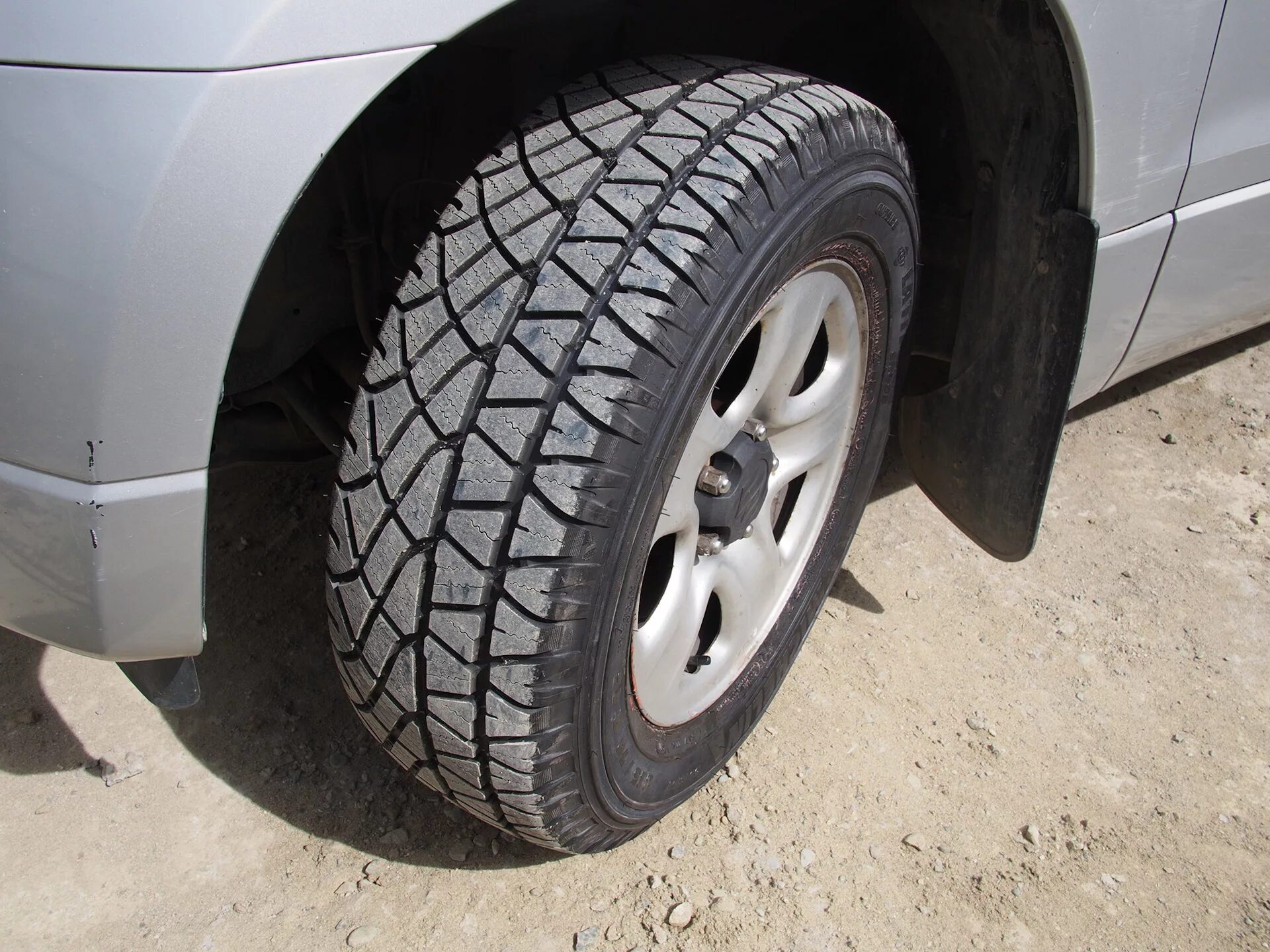 215/65 R16 Michelin Latitude Cross XL. 17 R 265/70 Michelin Latitude Cross. Michelin Latitude Cross 265/70. Michelin Latitude Cross 235/55 r18. Купить шины 235 60 16