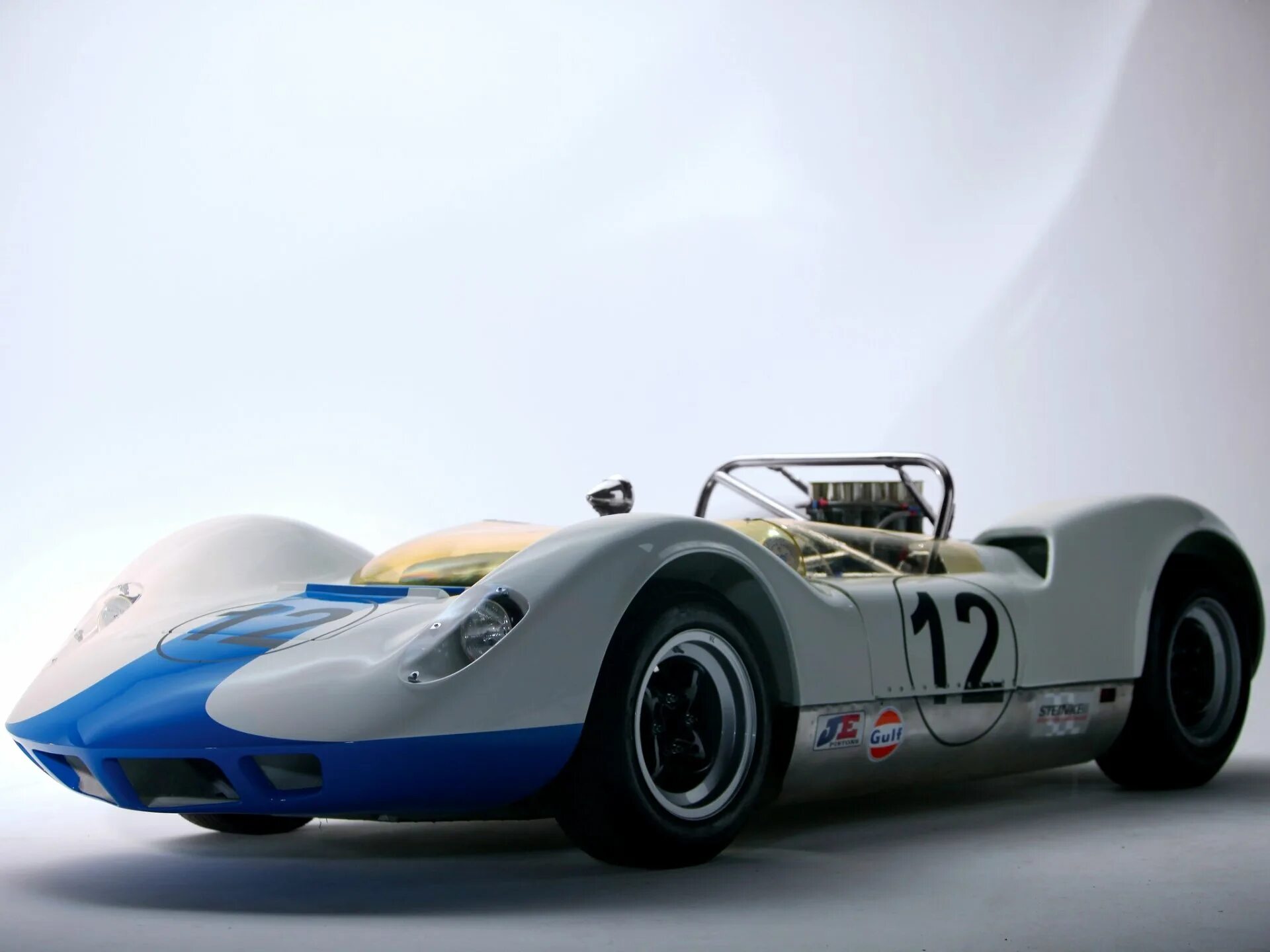 Mclaren elva