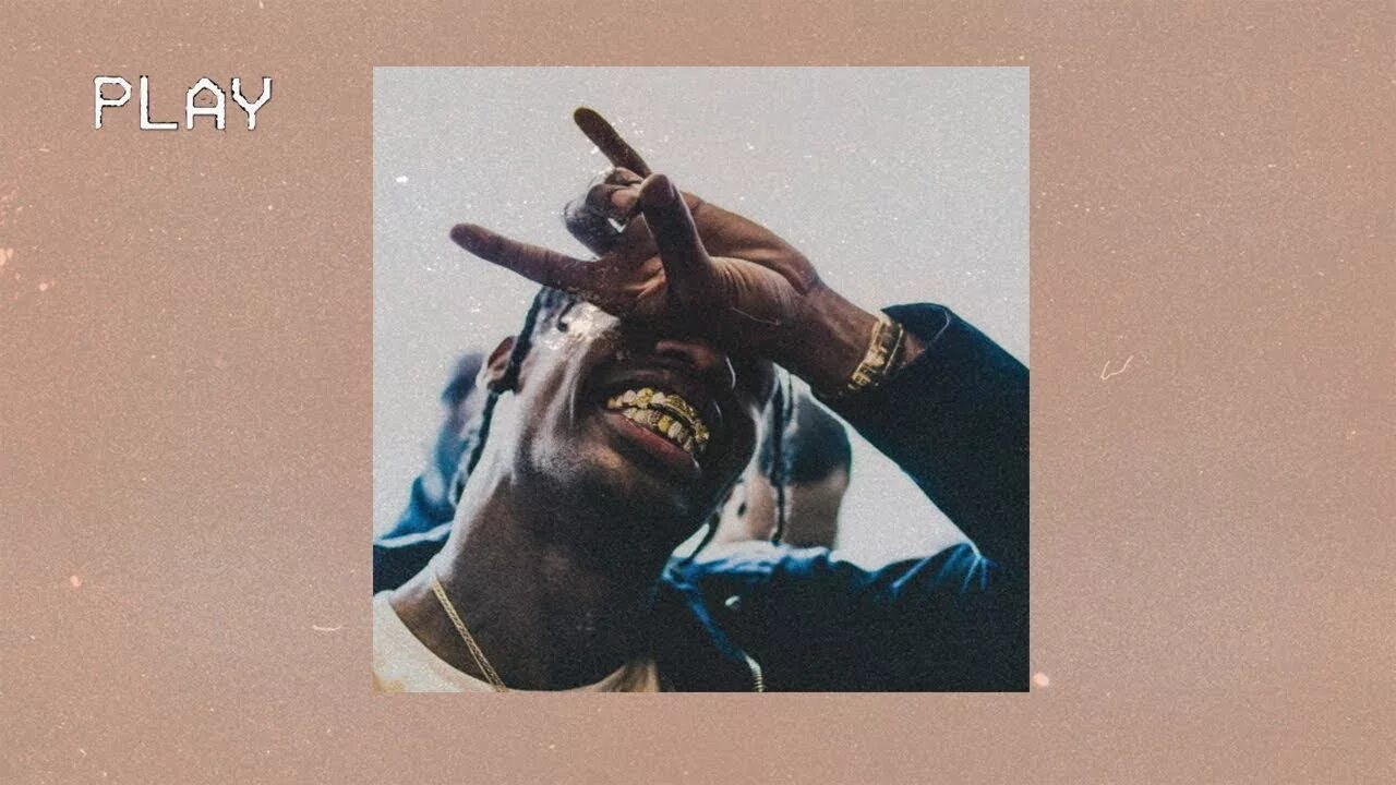 Travis Scott franchise обложка. Трэвис Скотт Мамасита. Роспись Travis Scott. Трэвис Скотт с сигаретой.