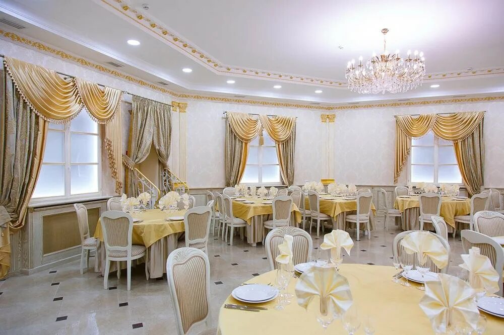 Белладжио курск веранда. Белладжио курск гостиница. Кафе белладжио минусинск. Белладжио железногорск курская. Белладжио курск гостиница.