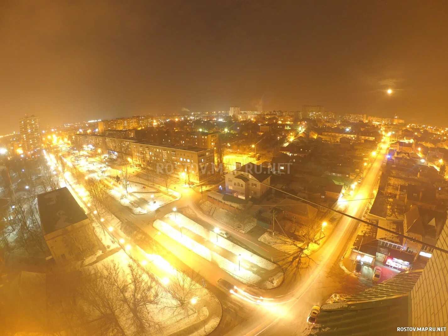 Аксай с птичьего полета. Красный аксай ночью. Ночной аксай фото. Фото ночного города аксай. Аксай ростовская область с птичьего полета.