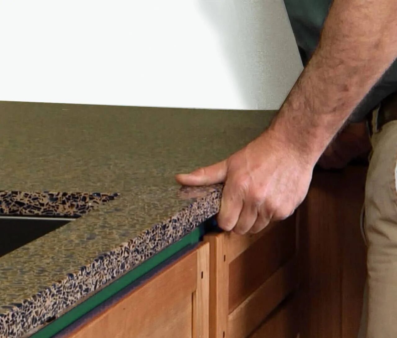 Обработчик искусственного камня. Изготовление столешниц из камня. Изготовление столешниц из камня. Изделия из искусственного акрилового камня. Изготовление столешниц из камня.