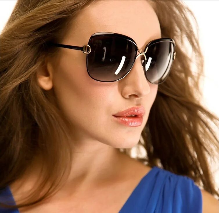 Очки солнцезащитные женские 2022 валберис. Очко женские. Солнечные очки женщина. Большие солнцезащитные очки женские. Очки брендовые женские москва
