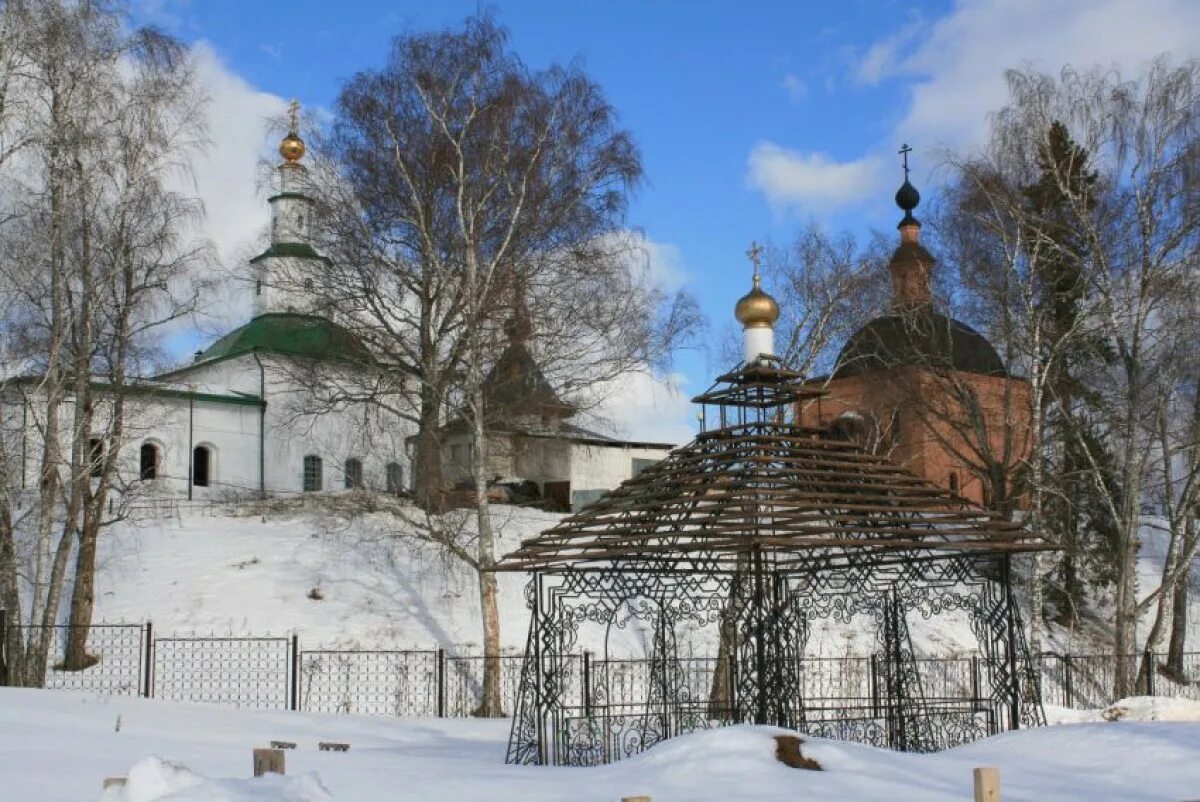 Усть вымь монастырь. Усть-вымский михаило-архангельский монастырь. михайло архангельский усть вымский мужской монастырь. республика коми михаило архангельский мужской монастырь. церковь михаила архангела усть вымь.