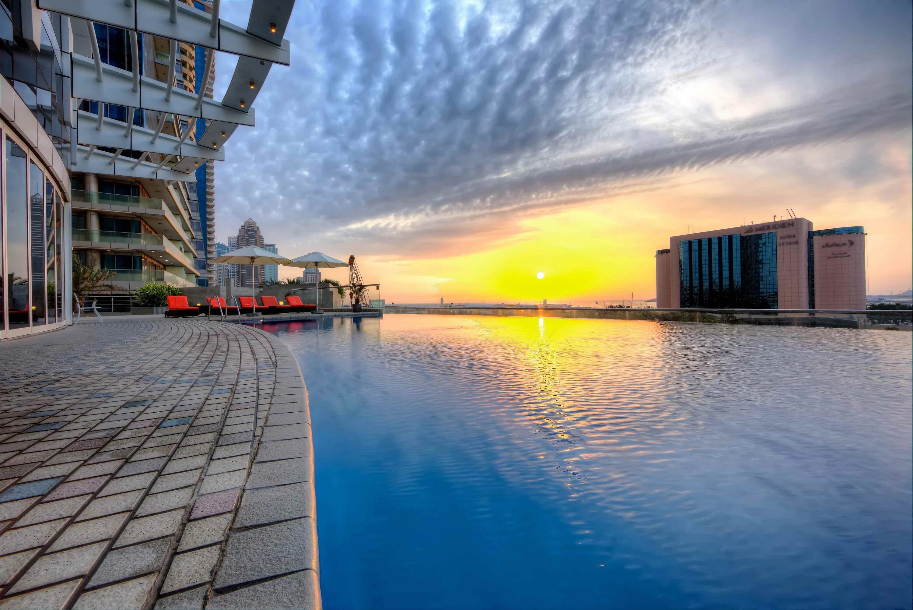 Tamani marina hotel hotel apartments 5. Отель marina. Marina cancun. Marina 3 кипр. Дубай marina view hotel apartments.