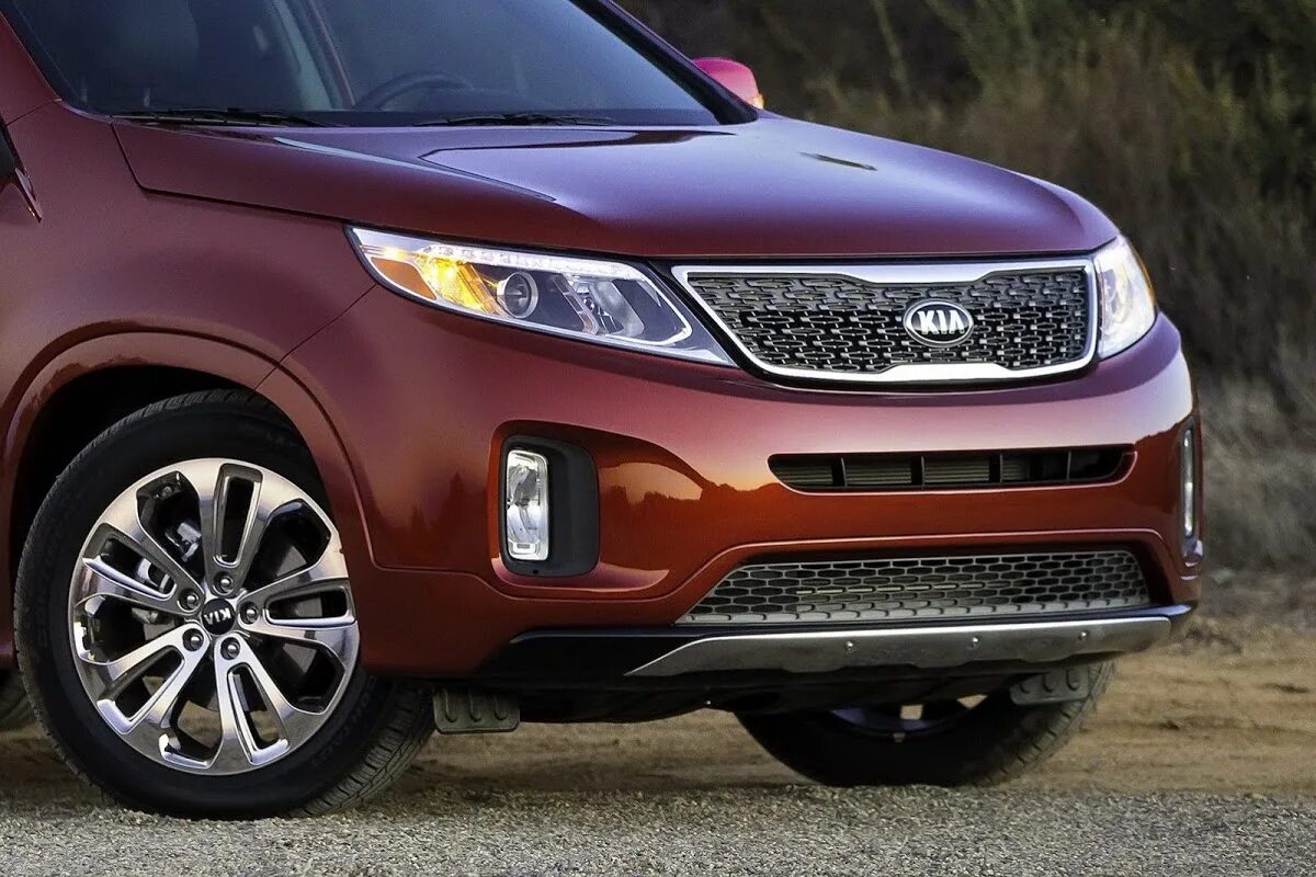 Купить б/у Kia Sorento II Рестайлинг 2.2d AT (197 л.с.) 4WD дизель автомат в Сан
