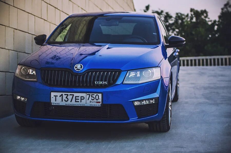 Skoda octavia rs полный привод. Skoda Octavia a7 RS. Skoda Octavia RS a7 Рестайлинг. Škoda Octavia RS a7.