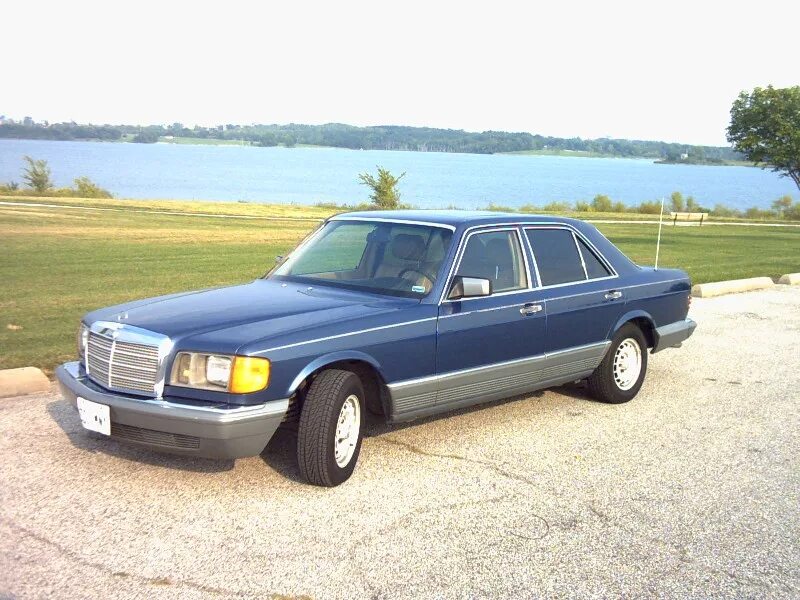 Купить дизельный мерседес. Мерседес w126 300sd. Mercedes w126 300sd. W126 Diesel. Mercedes SD 240.