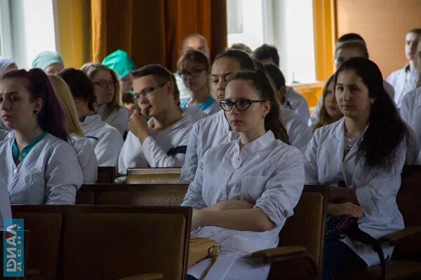 Медицинский колледж номер 5. Московский медицинский колледж 5. мед колледж 5 на щукинской. мед колледж нахимовский проспект. первое медицинское училище в москве.