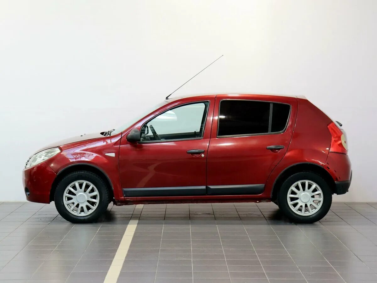 Renault sandero 2012. Сандеро 2012. Рено Сандеро 2012. Рено Сандеро 2012 красный. Renault Sandero 2012г..